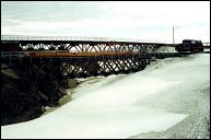 Деревянный мост